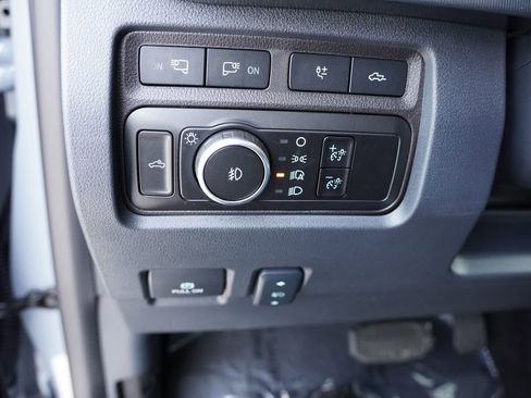 Used 2024 Ford F350 Platinum w/ Tremor Off-Road Package image 25