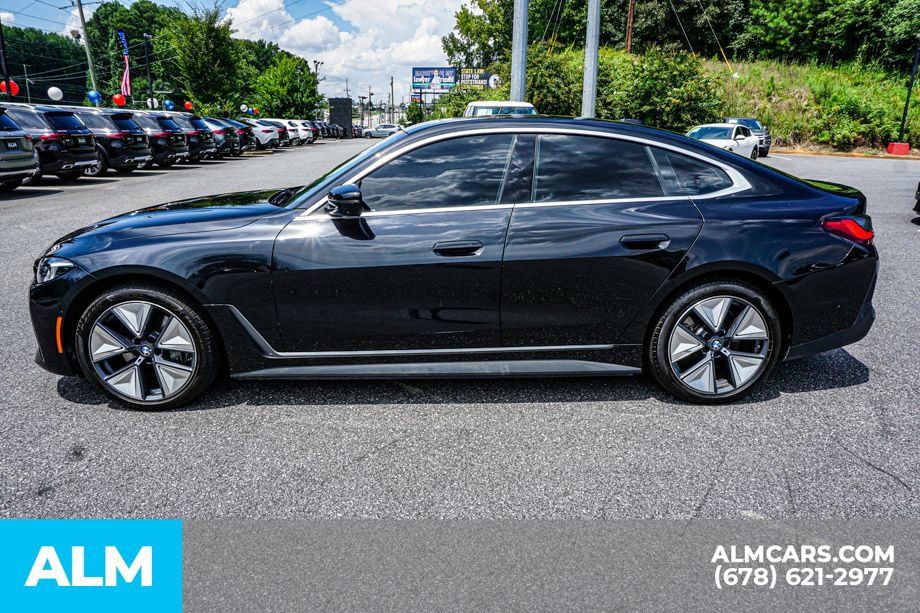 Used 2025 BMW i4 eDrive40 w/ Parking Assistance Package RWD image 6
