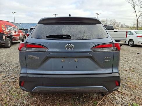 Used 2025 Toyota Corolla Cross XLE image 5