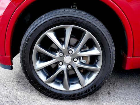 Used 2018 Dodge Durango GT image 12