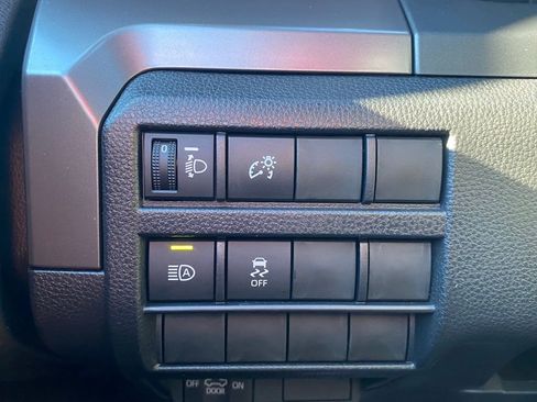 Used 2025 Toyota Tacoma SR5 image 26