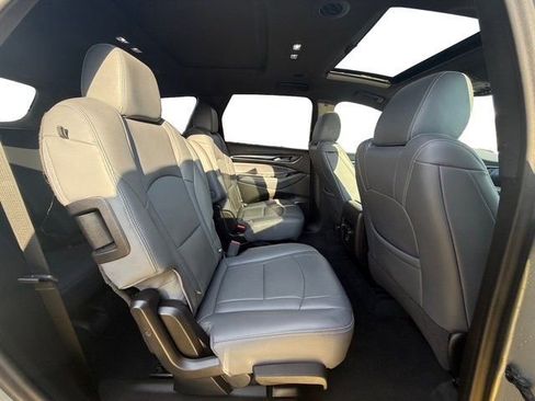 Used 2023 Buick Enclave Essence w/ Experience Buick Package image 26