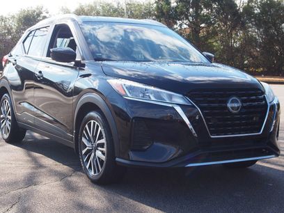 Used 2023 Nissan Kicks SV