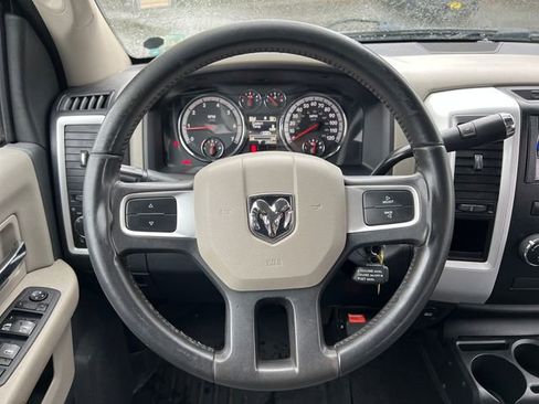 Used 2011 RAM 1500 Big Horn RWD image 17