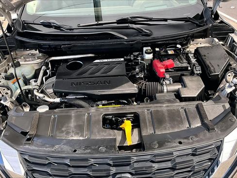 Certified 2023 Nissan Rogue Platinum w/ Platinum Premium Package AWD/4WD image 32