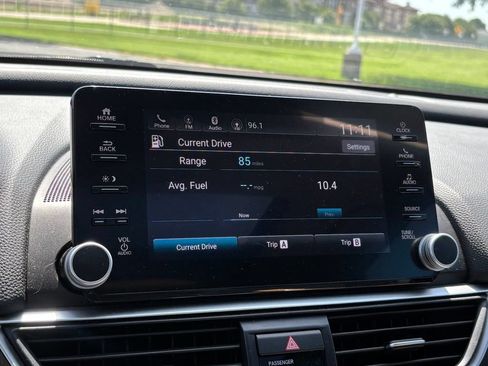 Used 2020 Honda Accord EX image 9