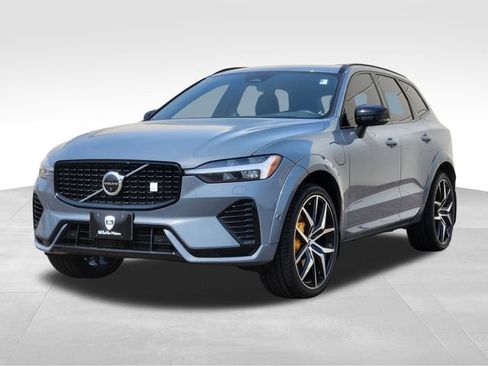 Certified 2024 Volvo XC60 T8 Polestar AWD/4WD image 4