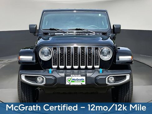 Used 2023 Jeep Wrangler Unlimited Sahara w/ Cold Weather Group AWD/4WD image 2