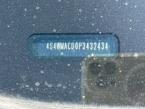 Used 2023 Subaru Ascent Premium w/ Convenience Package AWD/4WD image 8