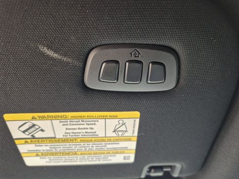 Certified 2024 Ford F250 Platinum w/ FX4 Off-Road Package image 25