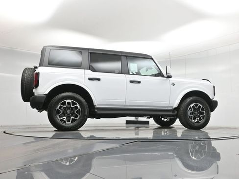 New 2026 Ford Bronco Outer Banks image 45