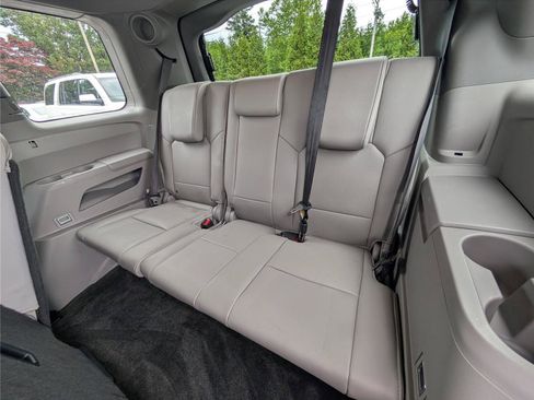 Used 2013 Honda Pilot Touring image 17