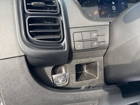 New 2026 RAM ProMaster 3500 w/ Premium Convenience Group FWD image 21