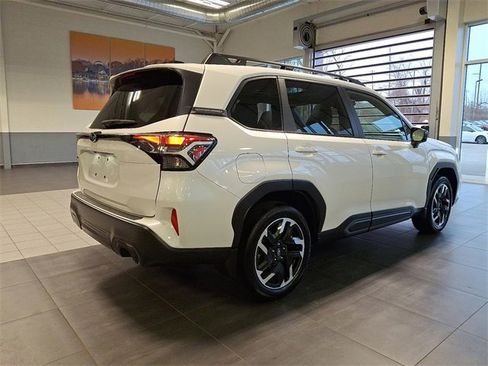 Certified 2025 Subaru Forester Limited image 6