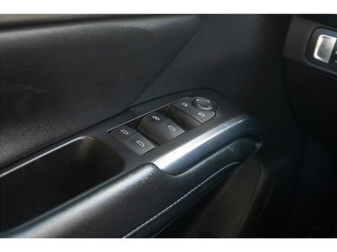 Used 2024 Chevrolet Traverse LT w/ Midnight/Sport Edition FWD image 12