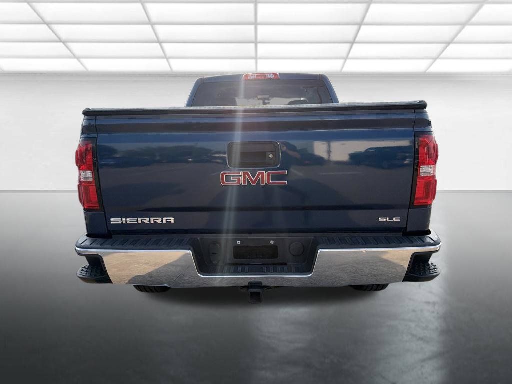 Used 2017 GMC Sierra 1500 SLE w/ SLE Value Package AWD/4WD image 3