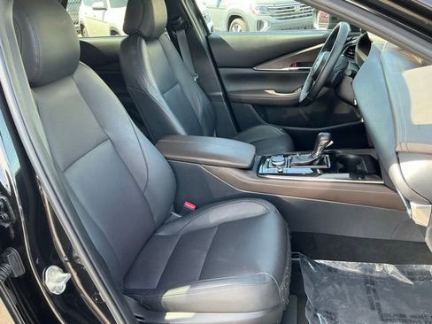 Used 2022 MAZDA CX-30 AWD 2.5 S w/ Premium Package image 21