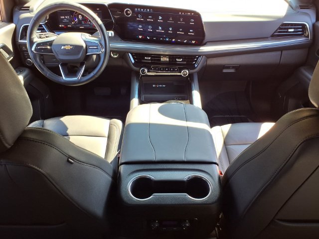 Used 2026 Chevrolet Tahoe LT w/ Comfort Package AWD/4WD image 15
