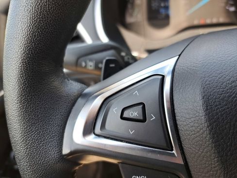 Used 2020 Ford Edge Titanium w/ Equipment Group 301A AWD/4WD image 20