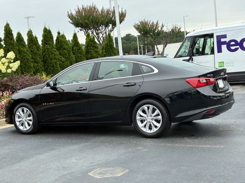Used 2024 Chevrolet Malibu LT FWD image 9