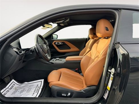 Used 2023 BMW 230i Coupe w/ Convenience Package image 9