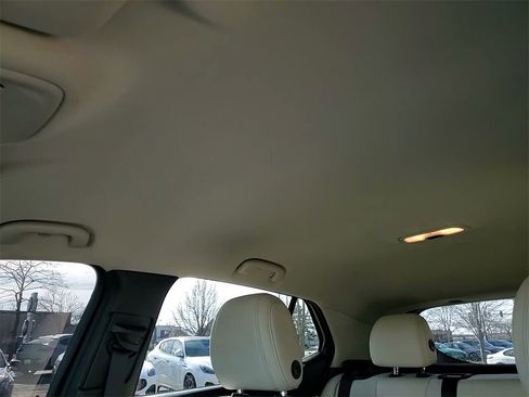 Used 2021 Buick Encore GX Select image 33