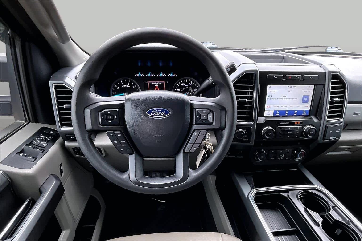 Used 2022 Ford F250 XLT w/ XLT Premium Package AWD/4WD image 6