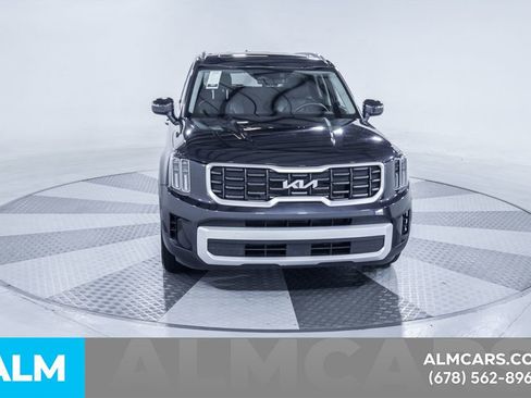 Used 2025 Kia Telluride S FWD image 13