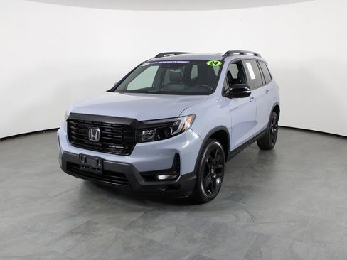 Used 2024 Honda Passport Black Edition image 1