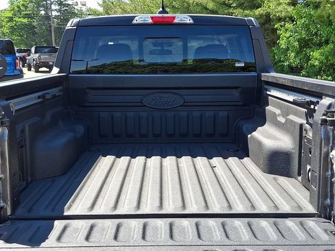 Used 2025 Ford Maverick Lobo AWD/4WD image 32