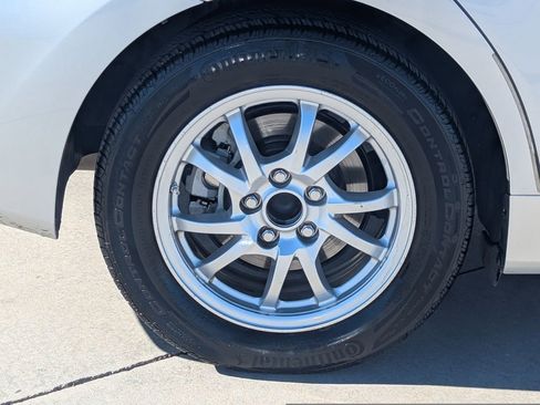 Used 2012 Toyota Prius V Three image 7