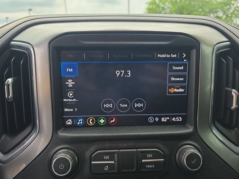 Used 2021 Chevrolet Silverado 1500 LT w/ Convenience Package II AWD/4WD image 18
