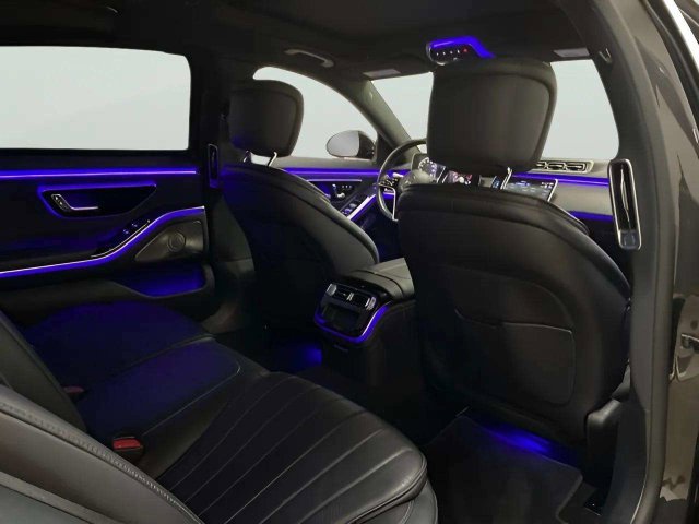 Used 2023 Mercedes-Benz S 500 4MATIC w/ AMG Line image 29