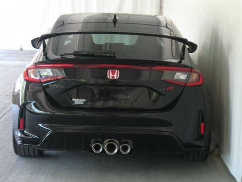 Used 2024 Honda Civic Type R image 26