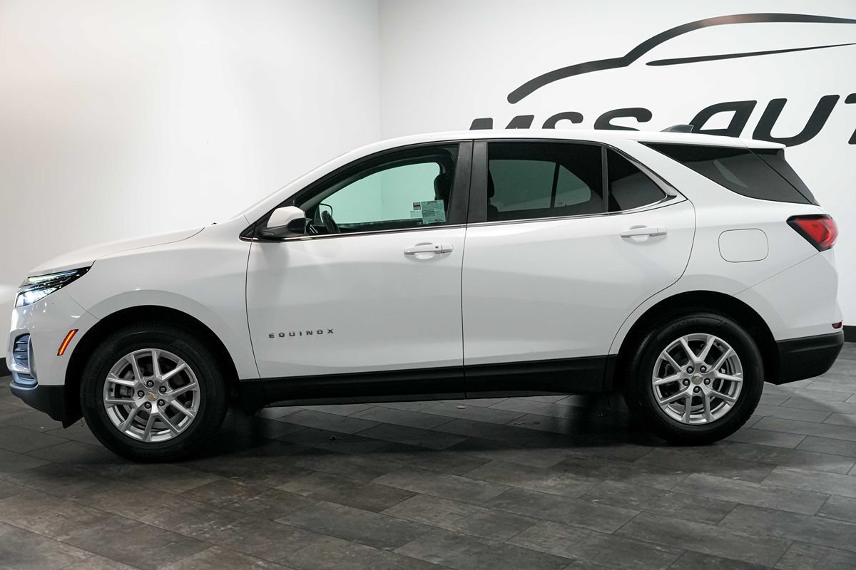 Used 2022 Chevrolet Equinox LT AWD/4WD image 3