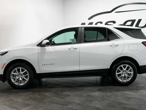 Used 2022 Chevrolet Equinox LT AWD/4WD image 3