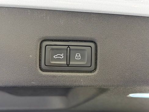 Used 2025 Audi Q5 Premium Plus image 5