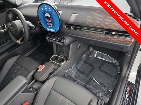 Used 2025 MINI Cooper S image 30