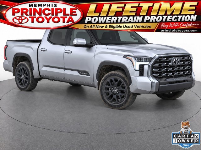 Used 2023 Toyota Tundra Platinum AWD/4WD image 1