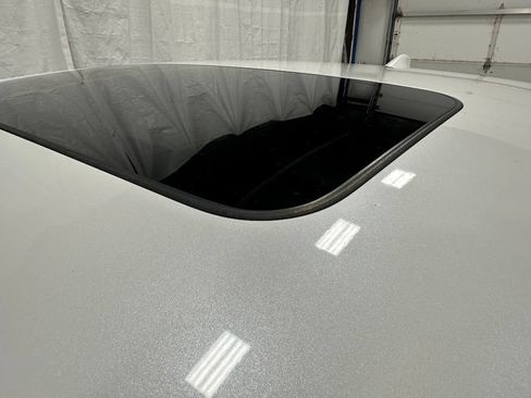 Used 2020 Honda Accord EX image 38