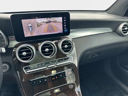 Used 2022 Mercedes-Benz GLC 300 image 22