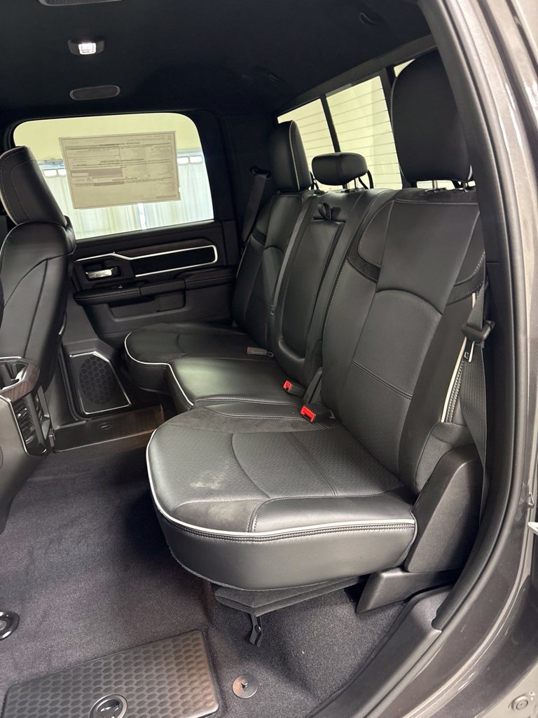 New 2027 RAM 2500 Laramie AWD/4WD image 22