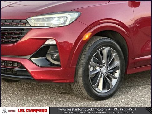 Certified 2021 Buick Encore GX Essence w/ Experience Buick Package image 9