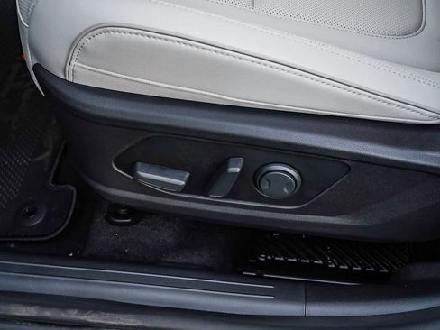 New 2026 Hyundai Tucson Limited image 26