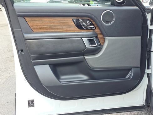 Used 2018 Land Rover Range Rover Long Wheelbase Supercharged AWD/4WD image 30