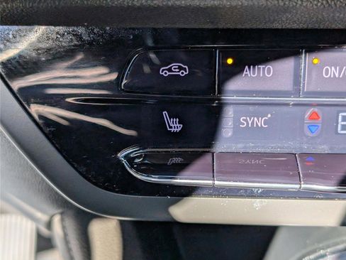 Used 2022 Buick Envision Preferred image 27