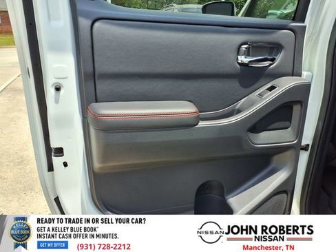 Certified 2025 Nissan Frontier PRO-4X w/ Pro Premium Package AWD/4WD image 11