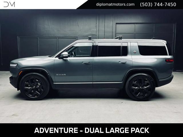 Used 2024 Rivian R1S Adventure Dual AWD/4WD image 3