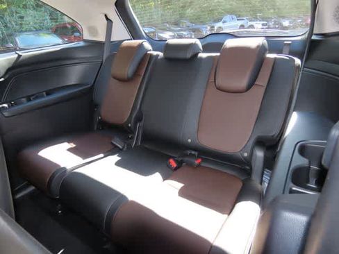 New 2026 Honda Odyssey Elite image 15