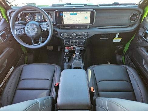 New 2026 Jeep Wrangler Unlimited Rubicon image 15